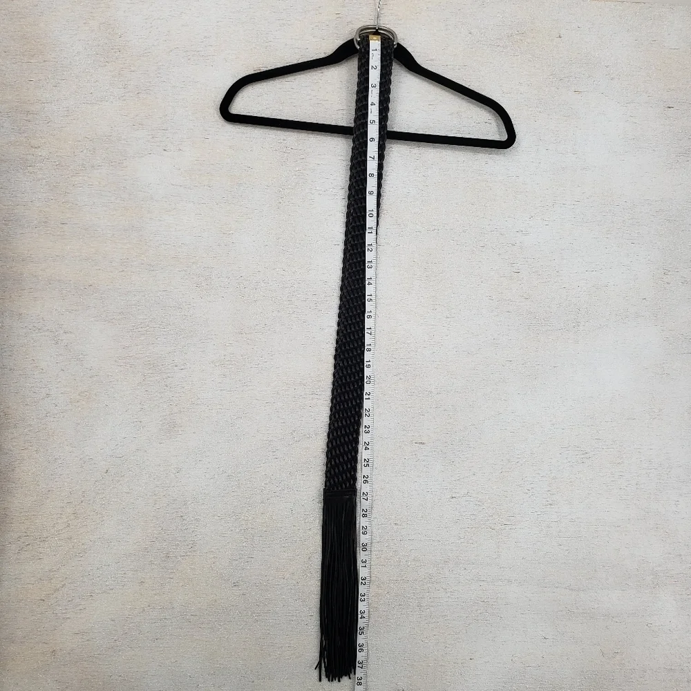 Unbranded women OS black woven belt with fringe leather